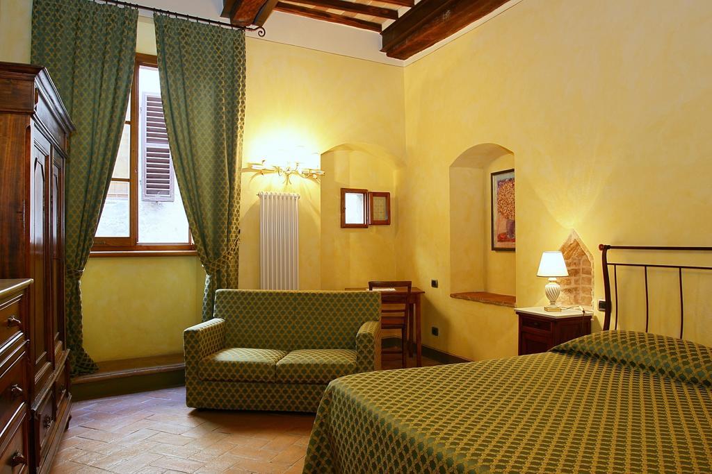 La Locanda Di Quercecchio Сан-Джиминьяно Номер фото